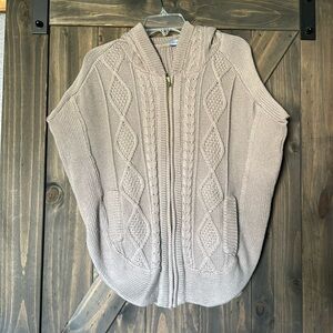 Acrobat Sweater with Hood